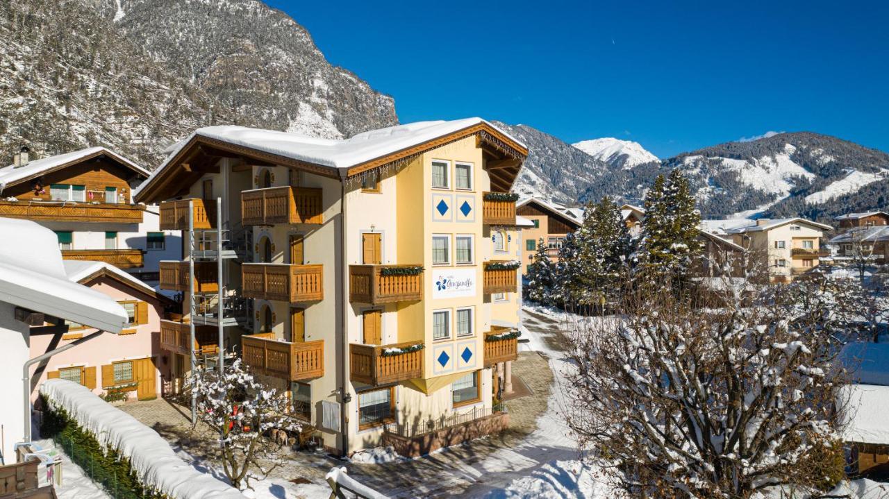 Hotel Genzianella Ziano di Fiemme Eksteriør billede