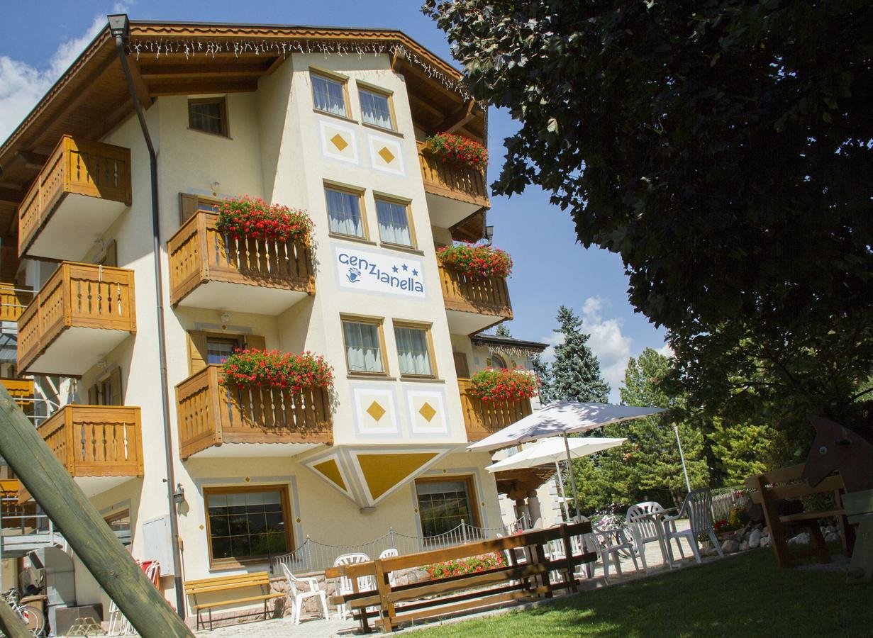 Hotel Genzianella Ziano di Fiemme Eksteriør billede